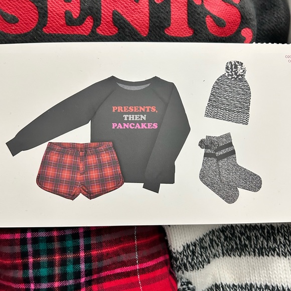 NWT Xhilaration Cozy Loungewear Set Size Medium - Picture 3 of 6